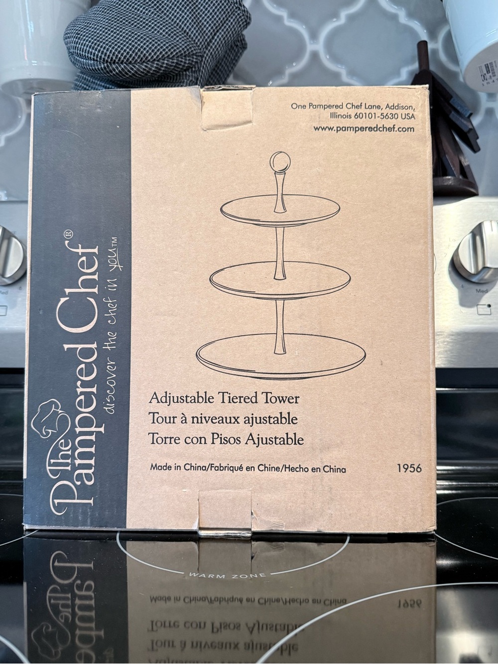 The Pampered Chef Adjustable Tiered Tower